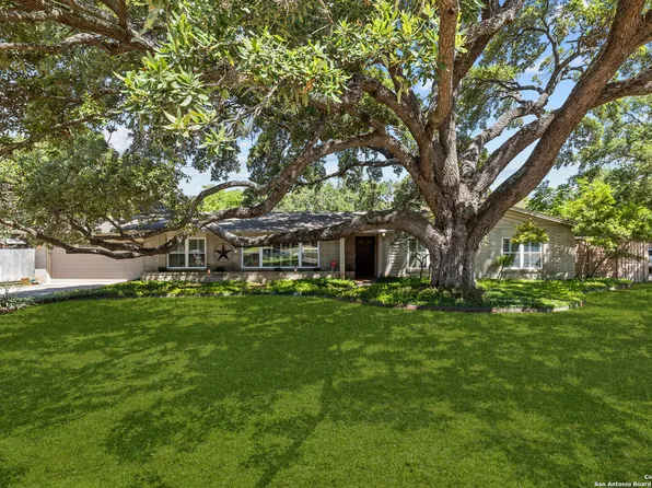 221 GLENTOWER DR, Castle Hills, TX 78213