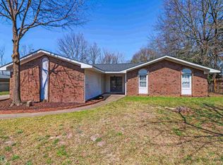 117 Valencia Cir, Centerville, GA 31028