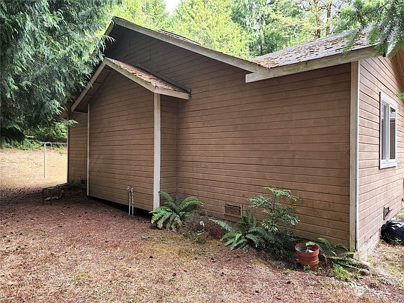4th image of 411 E Hedlund Drive