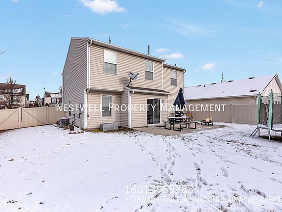 2nd image of 2216 E Lennox Ln