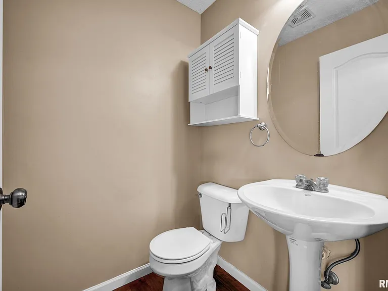 2007 W Miners Dr — Photo 16