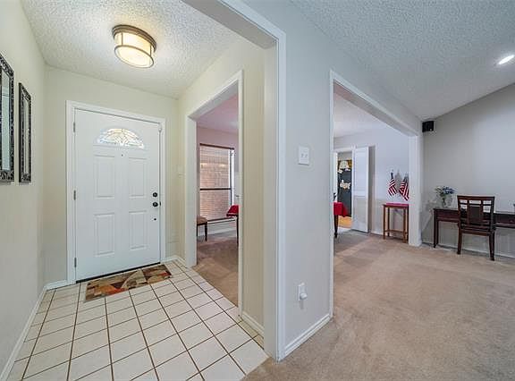 2nd image of 2606 Foxboro Dr
