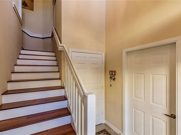 4th image of 20261 Burnside Pl Unit 702
