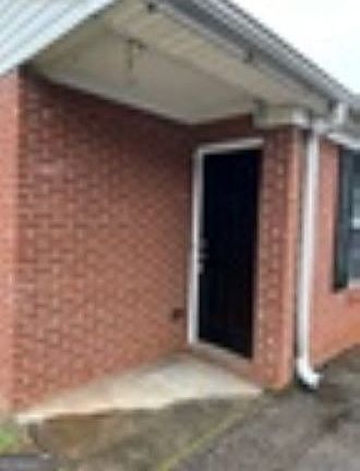 2nd image of 43 Oak Park Dr #45
