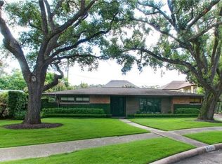 8727 Manhattan Dr, Houston, TX 77096