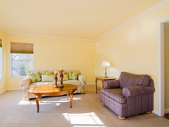 3rd image of 2369 Fruitdale Ave