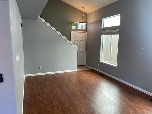 4th image of 8918 161st St E