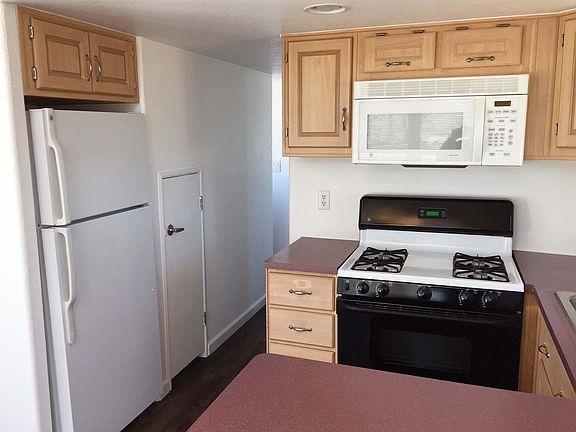 5th image of 1111 Mill St #B