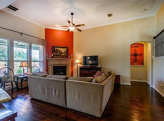 4th image of 5529 Sundale Dr