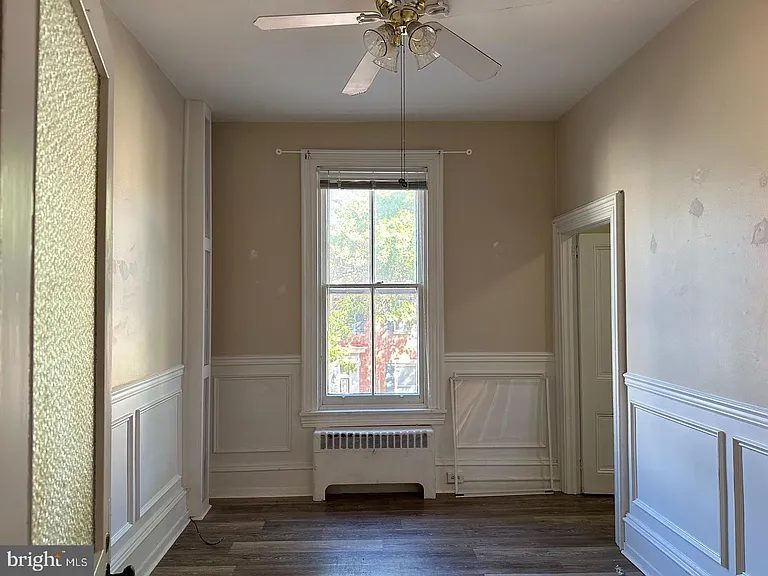 208 W Gay St #4 — Photo 4