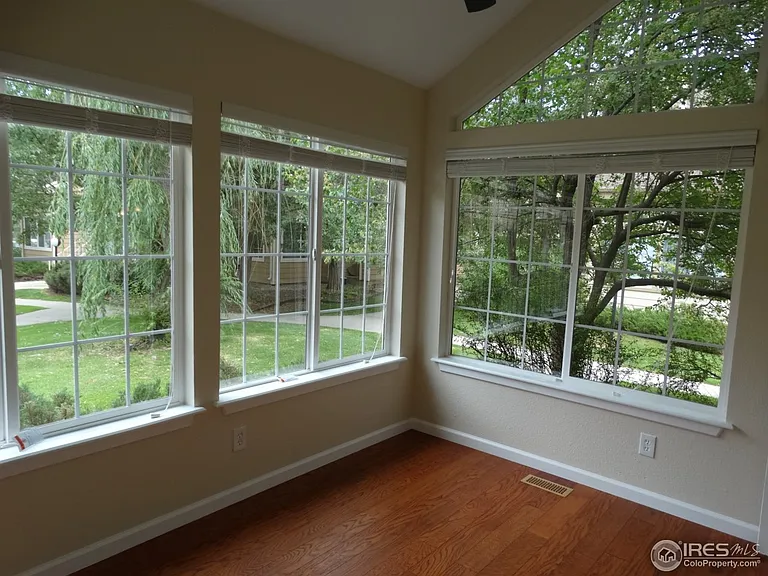 4879 White Rock Cir #E — Photo 5