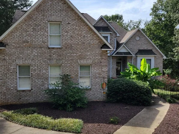 113 Mallard Dr, New London, NC 28127