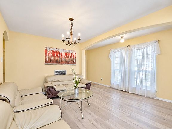 4th image of 7102 Biton Dr