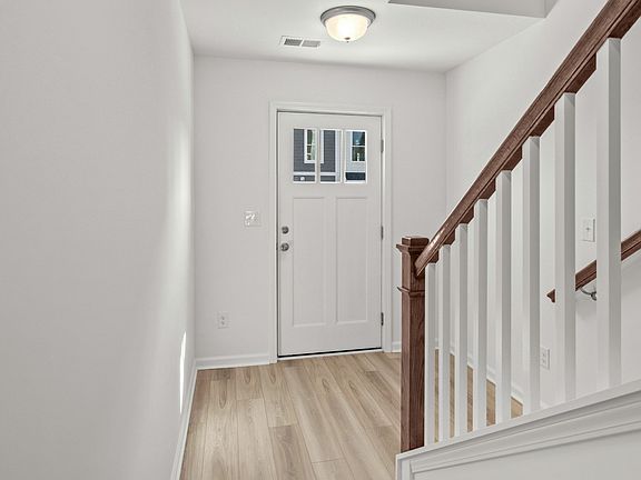 3rd image of 4414 Kingsport Rd #1502
