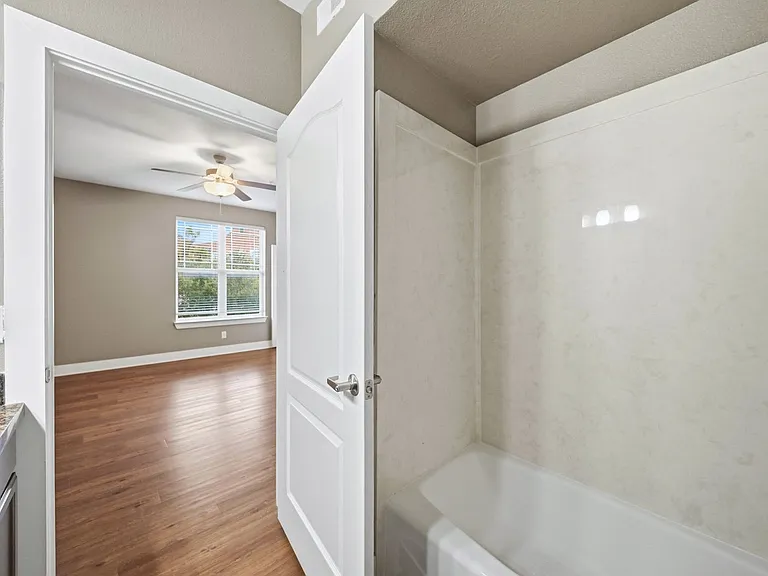 Northgate Proper — Photo 59
