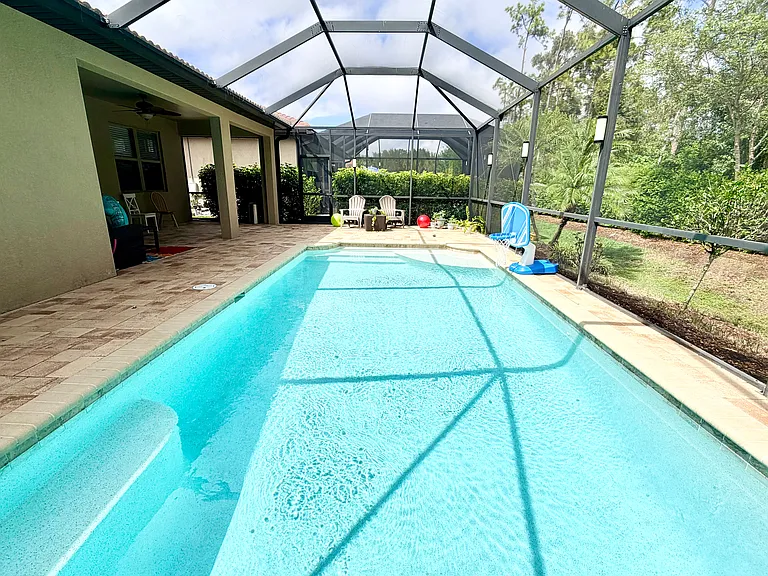 16432 Aberdeen Way — Photo 2