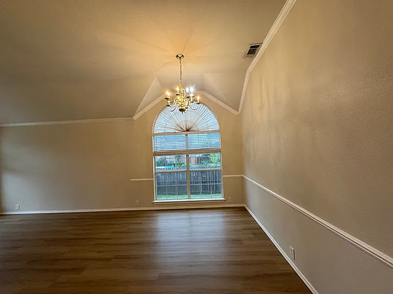 2801 Tallahassee Ct #SINGLE FLOOR — Photo 19