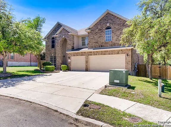 2nd image of 3339 Dovetree Ln