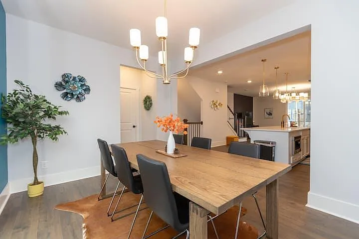 1122 N Alexander St — Photo 24