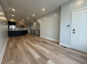 2526 Cecil B Moore Ave