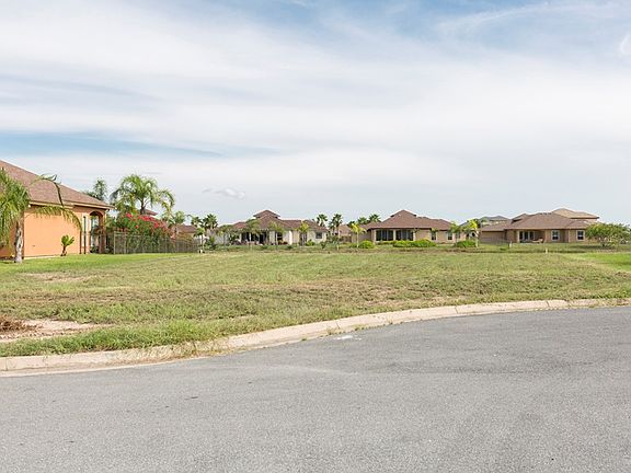2nd image of 13 Sawgrass Ct