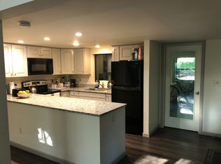 (Undisclosed Address), Dingmans Ferry, PA 18328