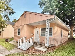 2318 E Main St, Ottumwa, IA 52501