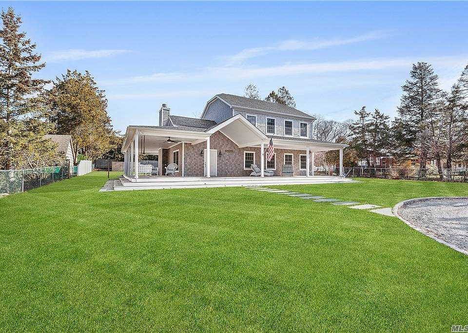 51 Scotts Landing Rd Southampton Ny 11968 Zillow