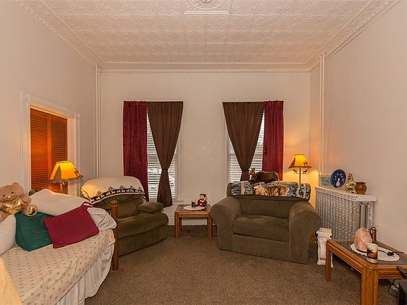 4th image of 56 Ontario St