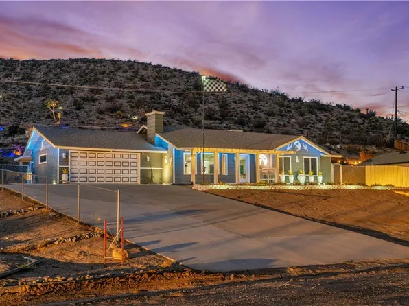 8264 Balsa Ave, Yucca Valley, CA 92284
