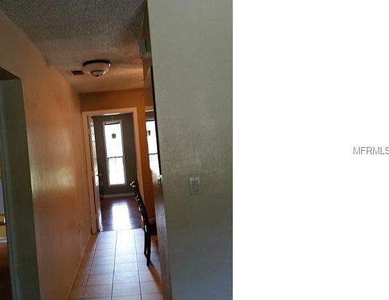 3rd image of 658 Jasmine Way S