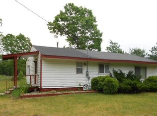 106 N Maple Island Rd, Muskegon, MI 49442