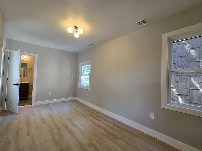 207 Virginia Ave #1 — Photo 6