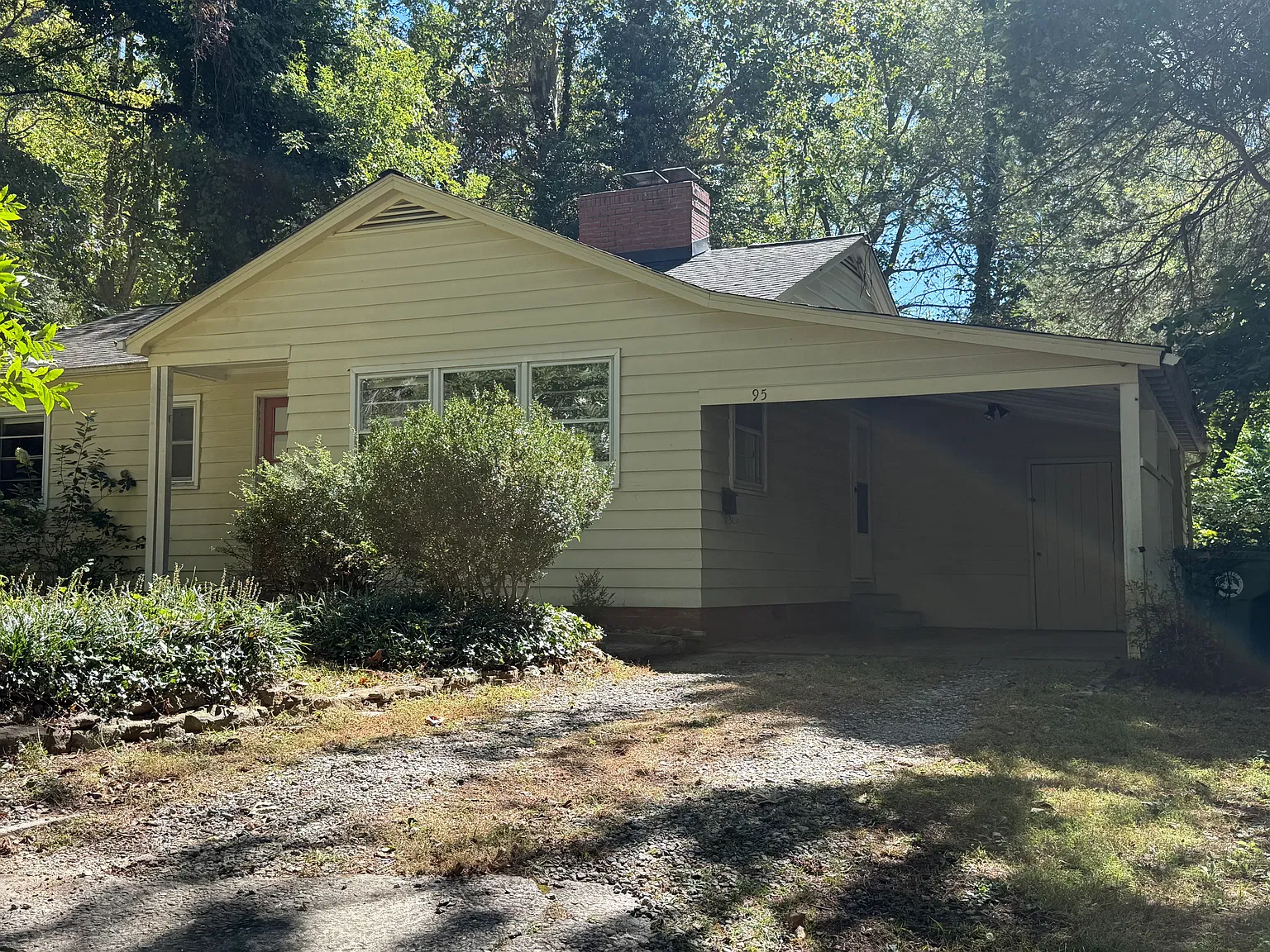95 Baird St — Photo 1