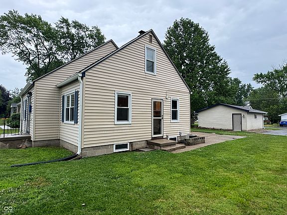 4th image of 1215 Roosevelt Dr