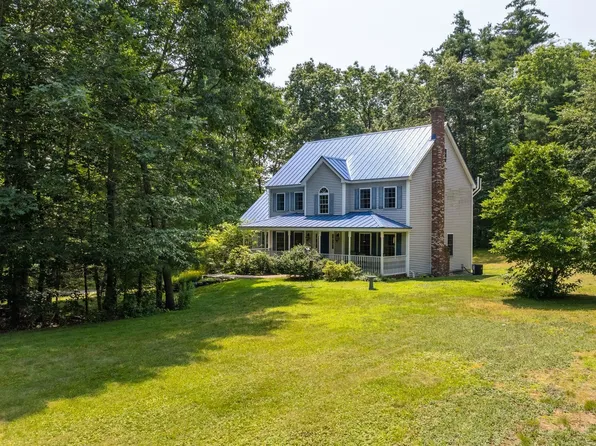 52 Mulberry Lane, Chester, NH 03036