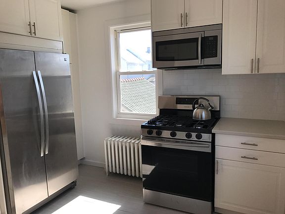 2nd image of 71 Bradford St APT 2
