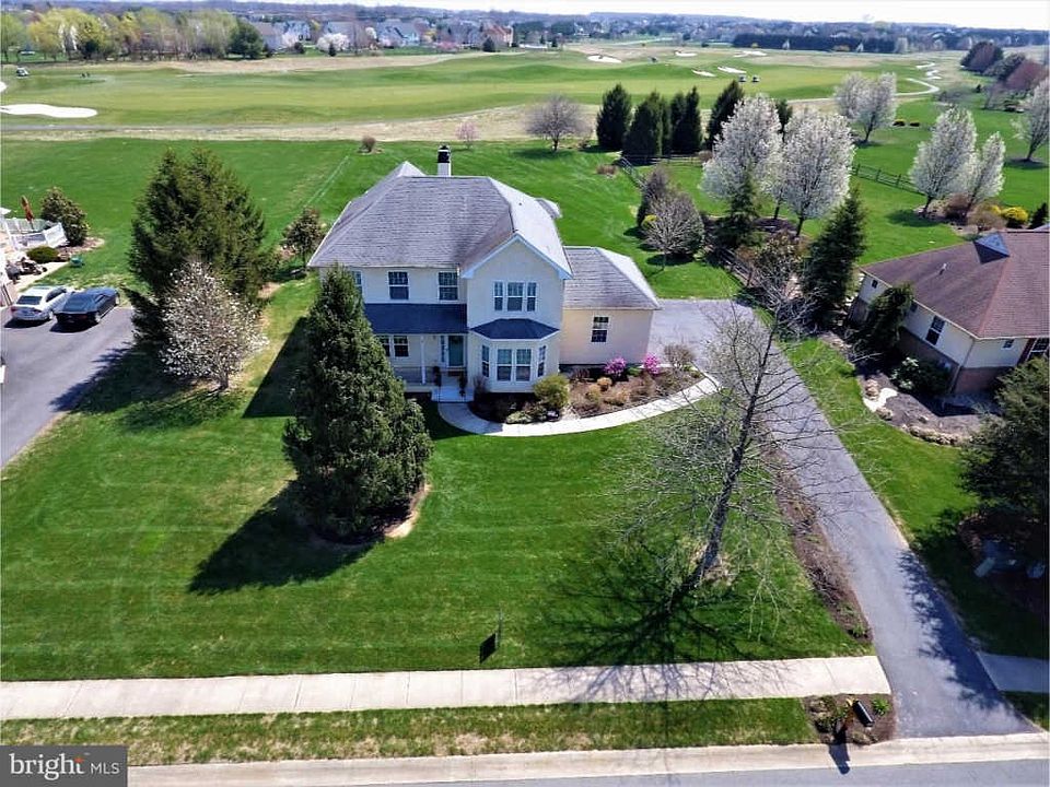 1st image of 114 Lahinch Ct