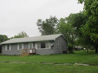 408 Locust St, Lacygne, KS 66040