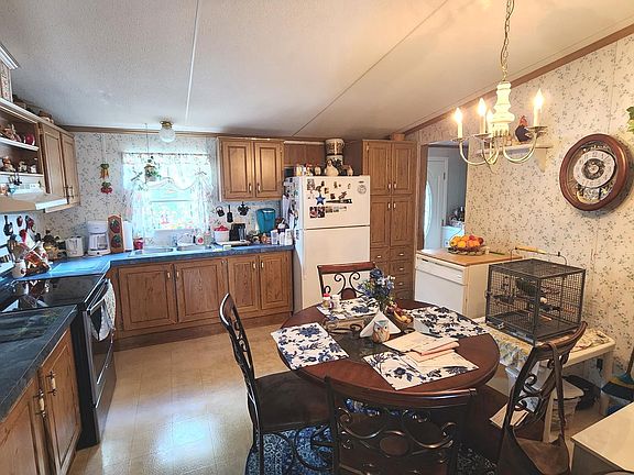 5th image of 6 Grandview Ave