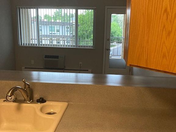 4th image of 621 W Prentice Ave #11759563