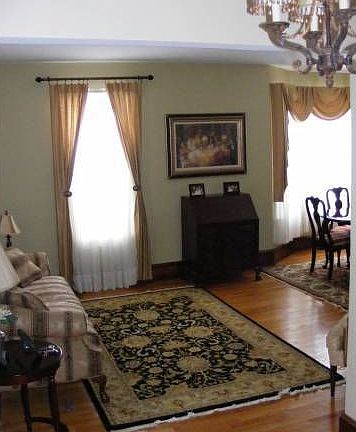 5th image of 99 Elsmere Ave