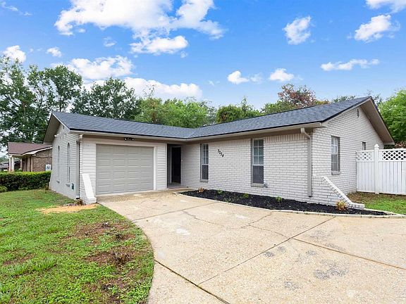 3rd image of 3054 English Oak Cir
