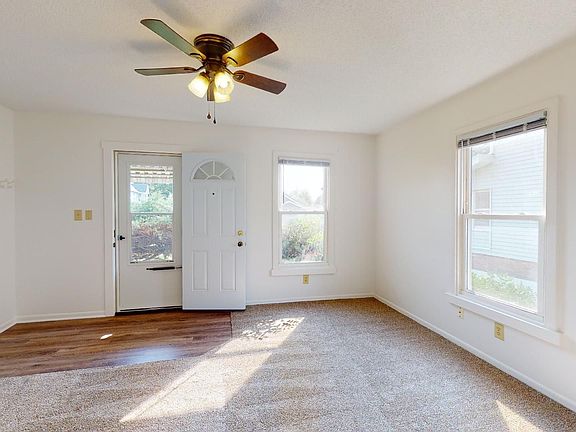 3rd image of 921 Duff Ave Unit 3