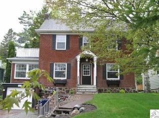 1429 Vermilion Rd, Duluth, MN 55812