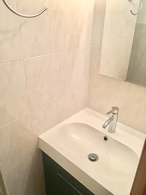 Rented by Oxford Property Group | media 12