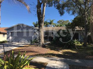 16219 Pebblebrook Dr, Tampa, FL 33624