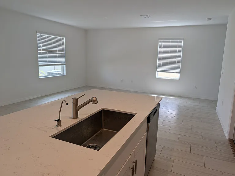 34990 Gravelly Dr — Photo 2