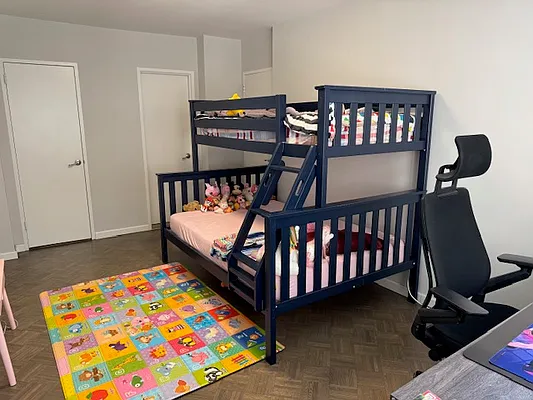 Sold by S P R Realty | media 29