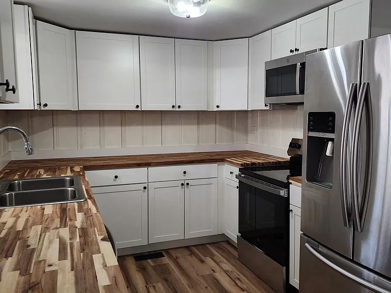 93 Deepwater Ave — Photo 24